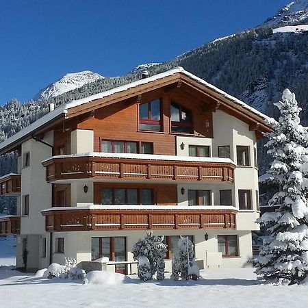 Ferienhaus Antigua Saas-Grund Esterno foto