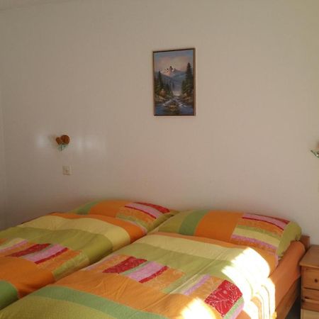 Ferienhaus Antigua Saas-Grund Camera foto