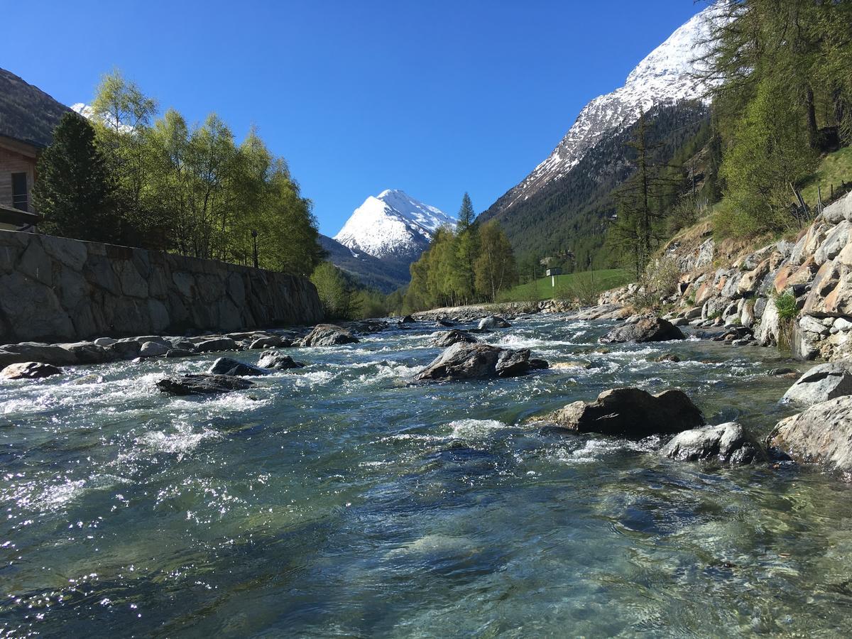Ferienhaus Antigua Saas-Grund Esterno foto
